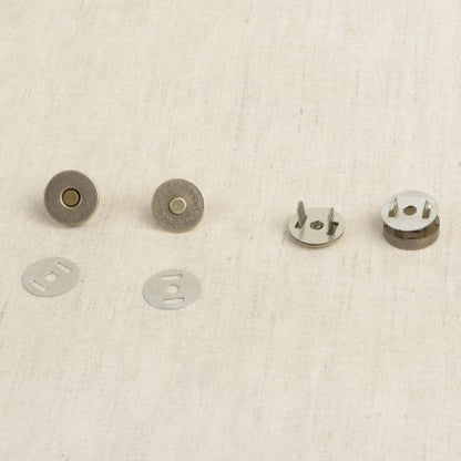 Fermoir Magnet A Rivets - 8-LAITON ANTIQUE