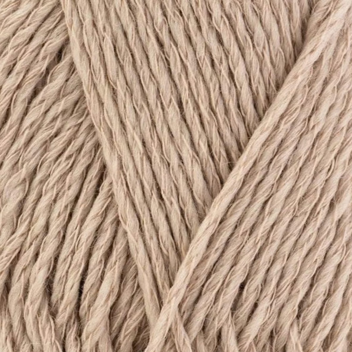 Pelote de fil Coton Mérinos coloris Amande de Bergère de France, 50g, composition 50% coton bio 50% mérinos