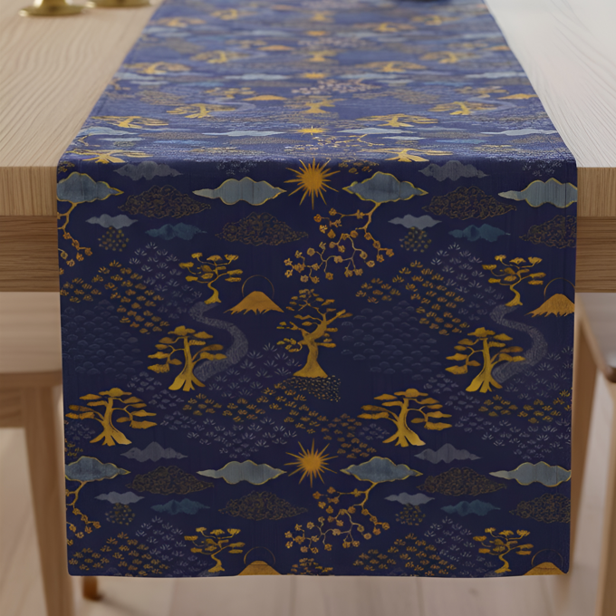 Tissu patchwork en coton bleu nuit aux motifs traditionnels japonais, idéal pour accessoires chics, disponible chez Mille et Un Tissus à Moulins.