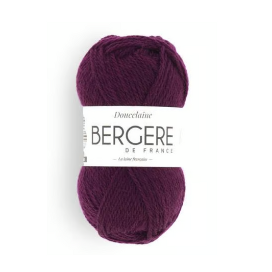 Doucelaine Violaine Bergère de France