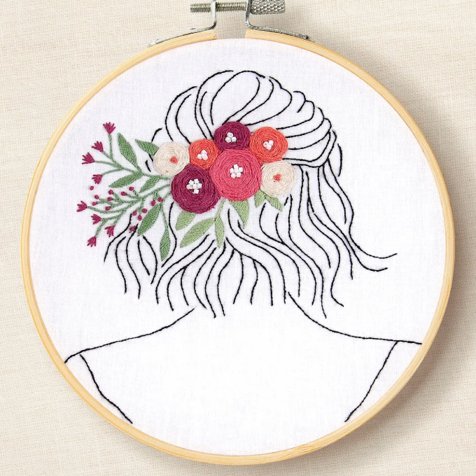 Kit Broderie Coiffure Florale DMC