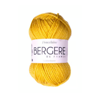Pelote laine Doucelaine coloris Ananas Bergère de France 45g teinte jaune dorée