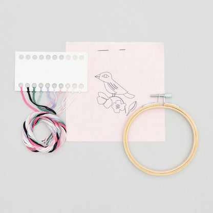 Rico Design Paquet de broderie Oiseau pré-dessiné